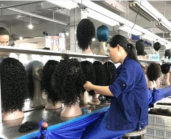 在阿里巴巴完成假发订单的平均时间是多少?