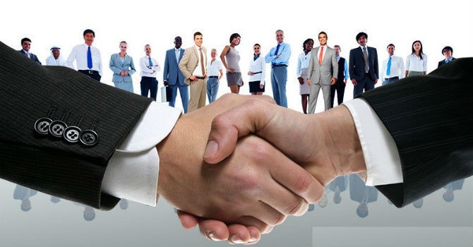 Why should you invest in professional images and videos on Alibaba?